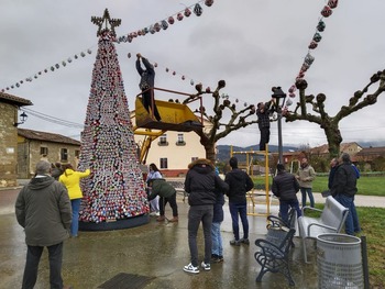 Villanueva de Teba da la 'lata' en su primera Navidad