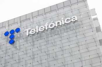 Telefónica gana 989 millones hasta septiembre, un 21,7% menos