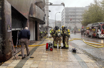 La mayor parte del local de la Bolera se libra del destrozo