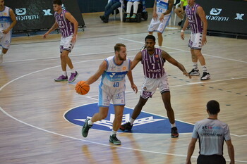 El San Pablo supera al Valladolid y jugará la final en Zamora