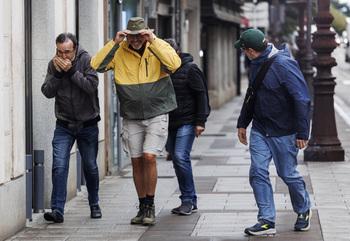 Más de 3.700 hogares sin luz en Burgos por el viento