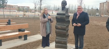 Miguel Delibes ya tiene su calle en Burgos