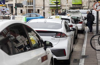 700 euros de multa por intentar estrangular a un taxista