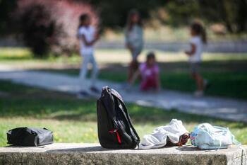 La tensión traspasa el parque y salta a las redes