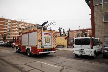 Tres afectados en el incendio de una vivienda en Aranda