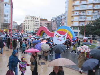 Carnaval bajo la lluvia en Miranda