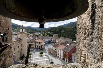 Oña ofrece una vivienda social en el casco por 225€ / mes