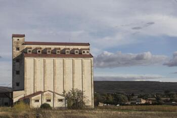 Los últimos 7 silos no atraen por su alto coste y conservación