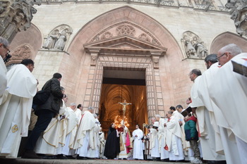 El arzobispo preside los actos de apertura del Jubileo 2025