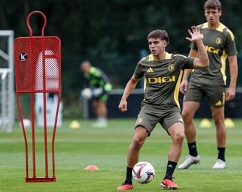 El Burgos CF, en cuadro a Santander: Ian Forns, nueva baja