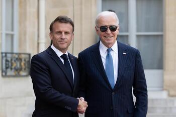 Macron y Biden reiteran su compromiso con Ucrania