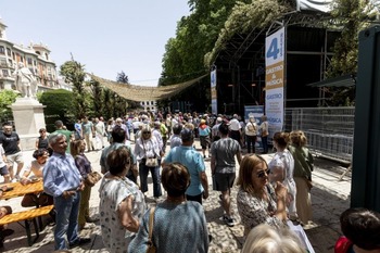 El Ayuntamiento comprará dos gastronetas para eventos