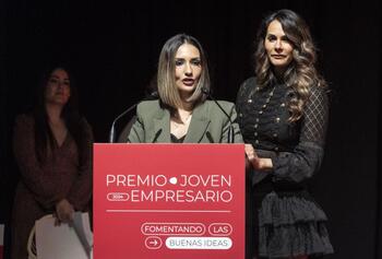 Silvia Rodríguez, de Mimathe, gana el Premio Joven Empresario