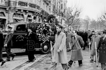 Adiós a 133 años de tradición demográfica... y un poco cotilla